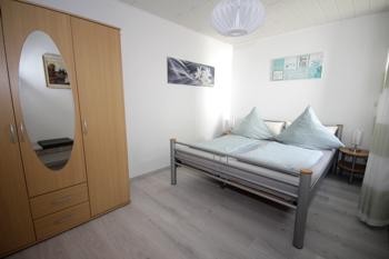 Schlafzimmer2